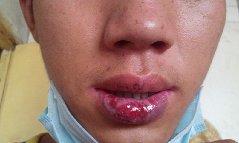 点击查看源网页